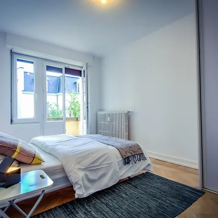 Apartman Wonderfull & Spacious Flat In Quartier De L'orangerie *